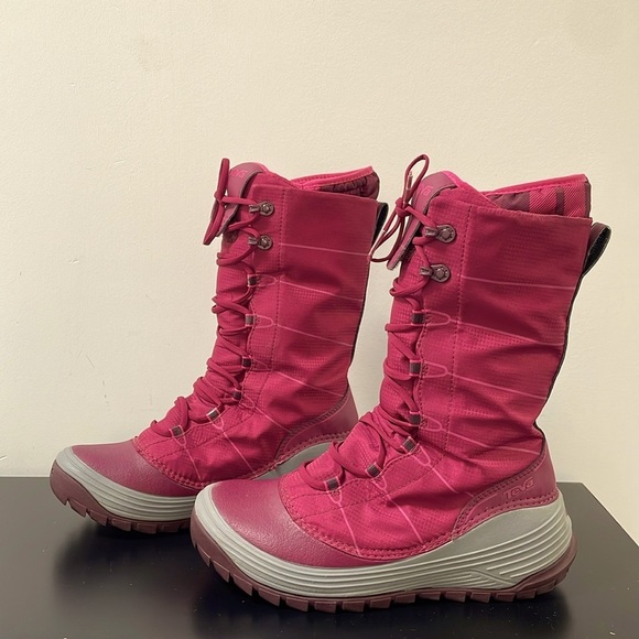 Teva Womens Jordanelle Winter Boots Women's US6 Pink waterproof removable liner - Picture 3 of 15
